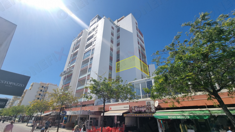Fotografia de imóvel: Apartamento (T2) - (c/ 63,92m²) - Portimão
