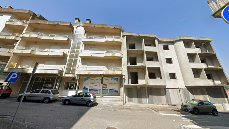 Fotografia de imóvel: Arrecadação - (c/ 72,00m²) - Castro Daire / Viseu