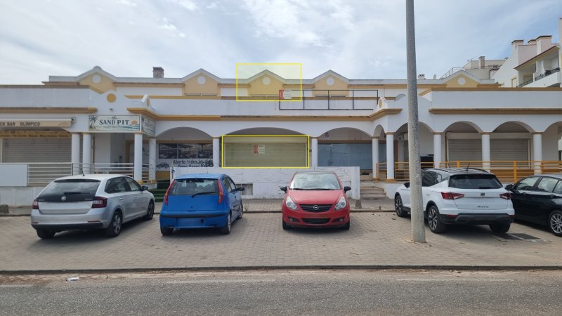 Loja Duplex - (c/ 90,60m²) - Albufeira