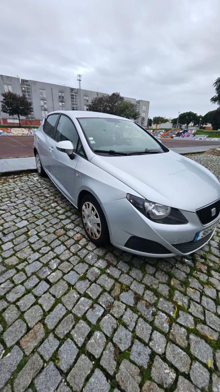 Fotografia de veículo: Seat Ibiza 6J 1.2 - gasolina - 2009
