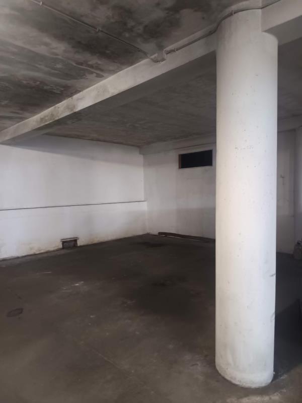 Fotografia de imóvel: 2/15 da Fração Autónoma correspondente à cave ampla, destinada a garagem