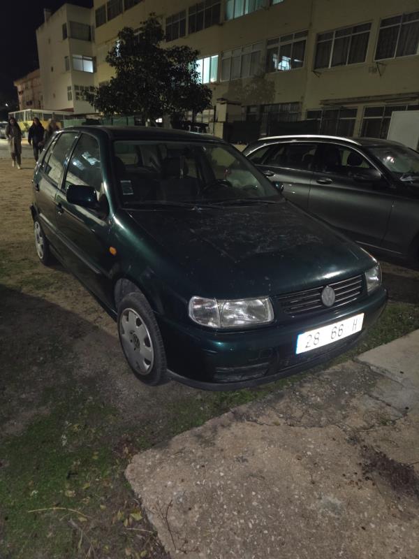 Fotografia de veículo: Volkswagen Polo - 1.0 a Gasolina - de 1997