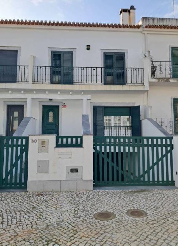 Fração autónoma Letra A, situada em São João Baptista, Beja