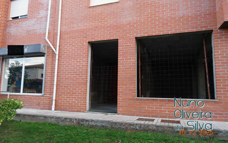 Loja em Chaves - V43