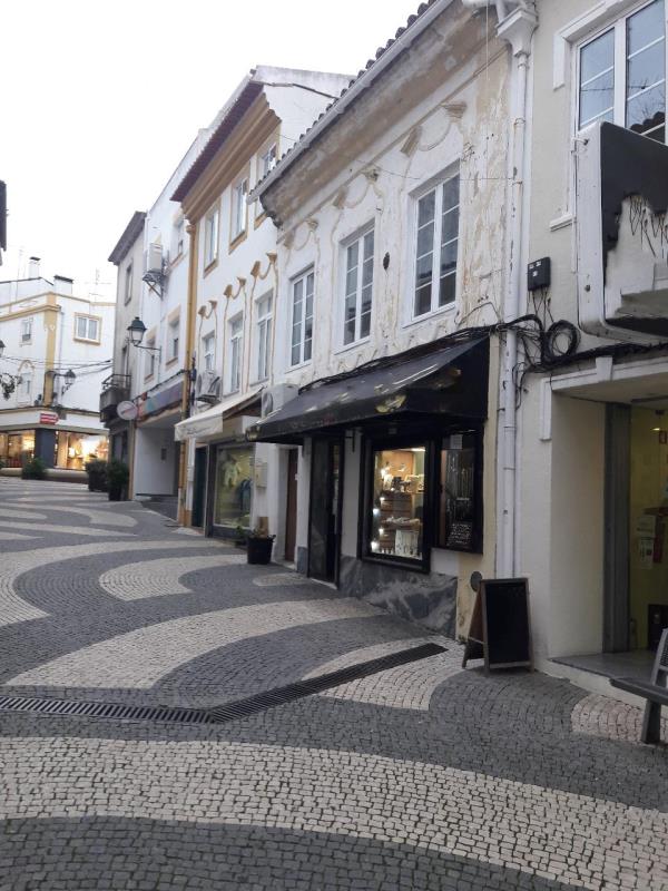 Fotografia de imóvel: Moradia com 3 pisos e páteo- Portalegre