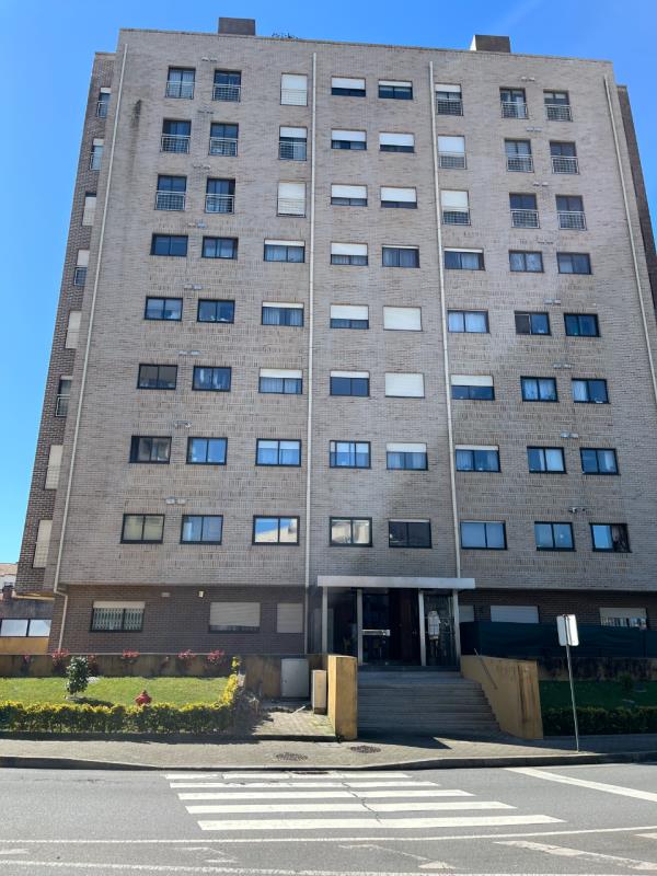 Fotografia de imóvel: 1/2 indivisa de apartamento com a tipologia T2 situado em V. N. Gaia