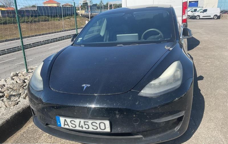 Fotografia de veículo: Tesla Model 3 de 2020