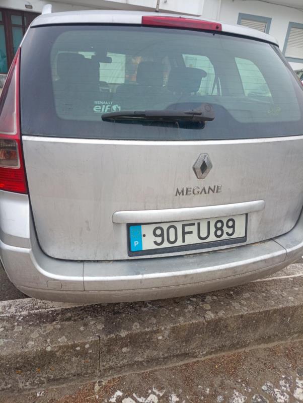 Fotografia de veículo: RENAULT Megane 90-FU-89