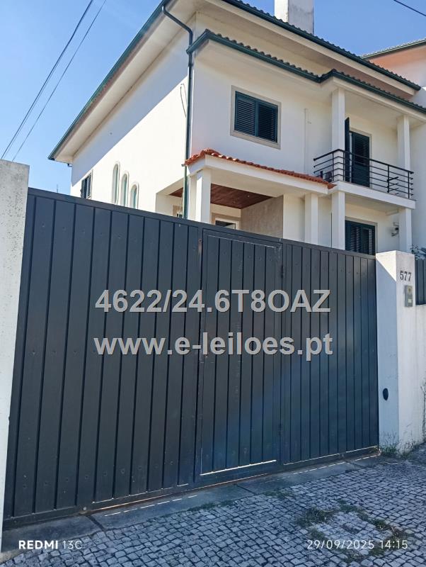 MORADIA OLIVEIRA AZEMEIS