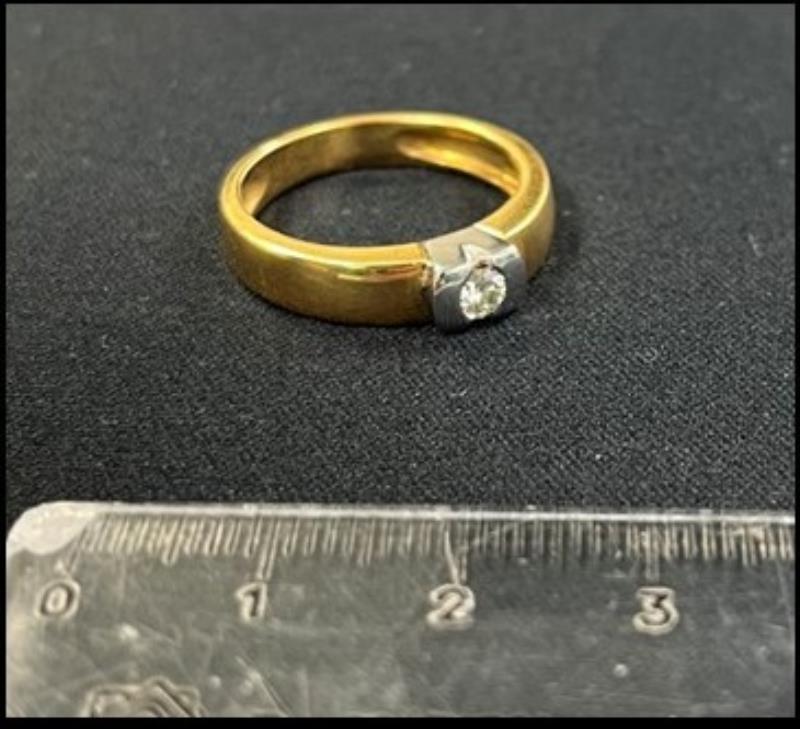 Fotografia de equipamento: Peça de Ouro/Relojoaria - Lisboa (V.6 - Cautela 35 - V. 6.35.8)