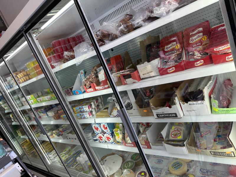 Fotografia de equipamento: Vitrine de refrigeração horizontal