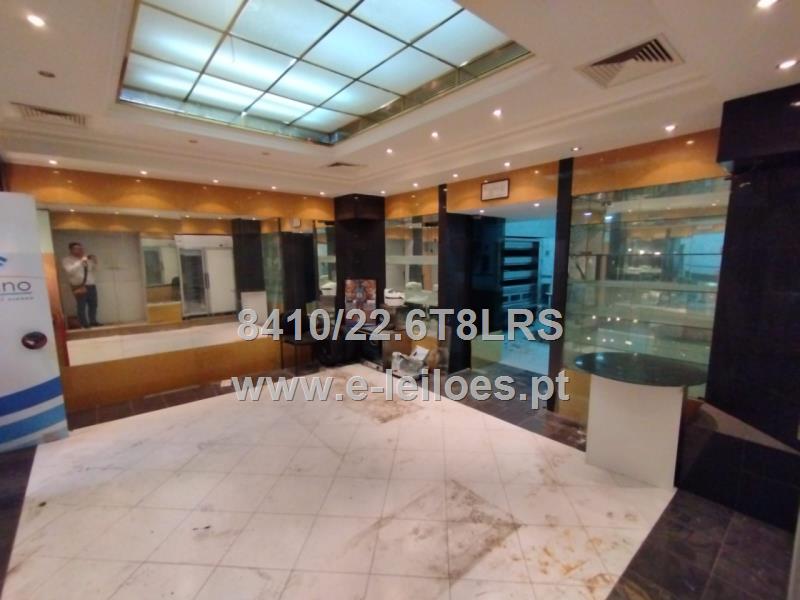 Odivelas, C Comercial Oceano, Loja