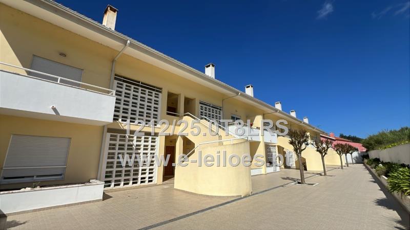 1/2 Apartamento T2 sito em Maceira - Torres Vedras
