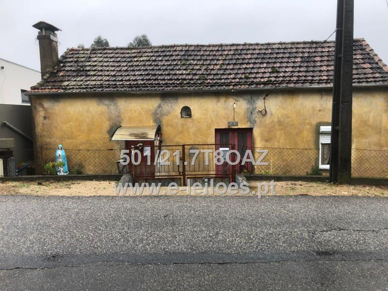 MORADIA EM GEMIEIRO DE CIMA, MACINHATA DA SEIXA