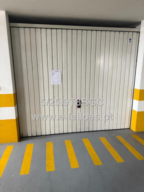 Garagem em Bragança