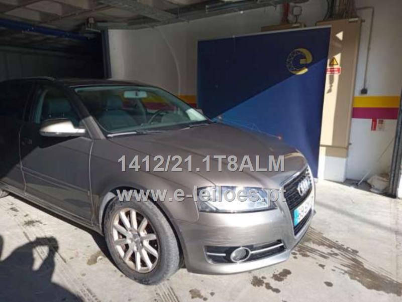 Audi com matrícula 59-SM-36