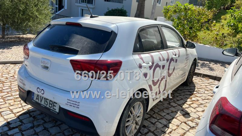 Veículo automóvel matriculado AV-15-BE, de 2022