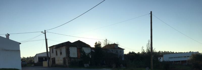 Fotografia de imóvel: Casa que serve de palheiro sita em Vila Nova de Poiares (Santo André)