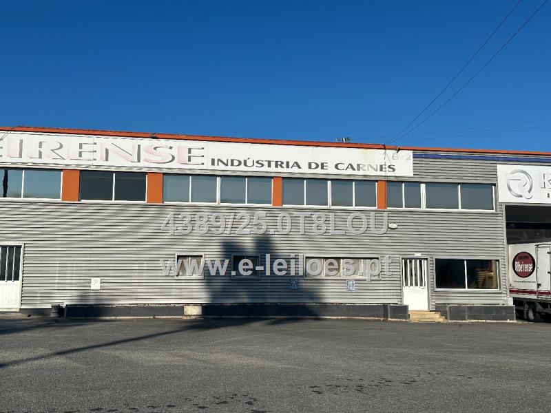 Armazem para atividade Industrial