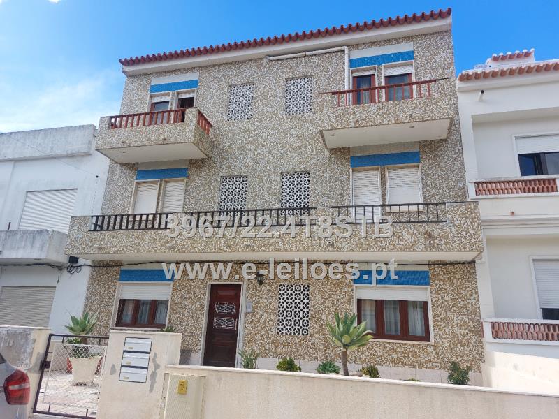 Apartamento T3 em Sines