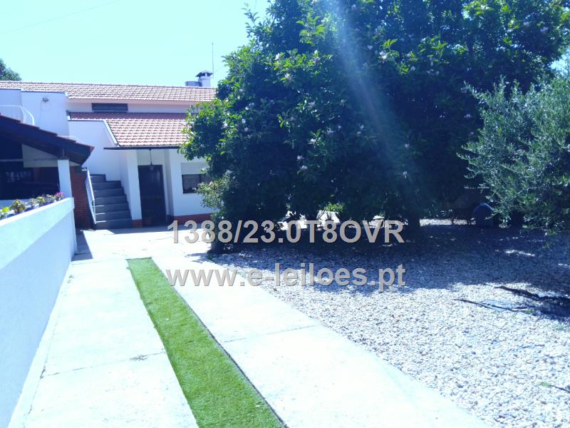 Moradia T5 com logradouro em Avanca - Estarreja