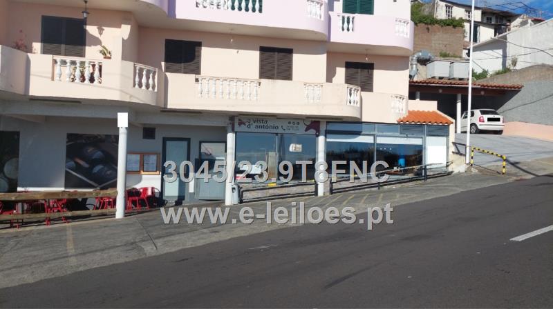 Espaço comercial destinado à restauração em Caniço, Ilha da Madeira