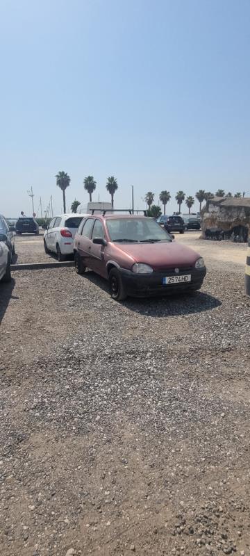 Fotografia de veículo: OPEL CORSA -B gasolina