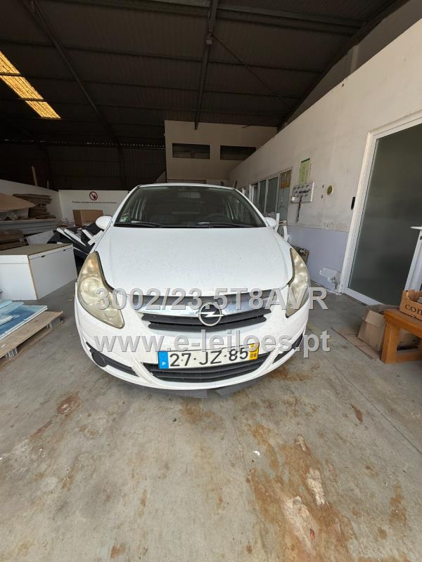 Veículo ligeiro de mercadorias, da marca Opel, modelo Corsa, de agosto de 2008
