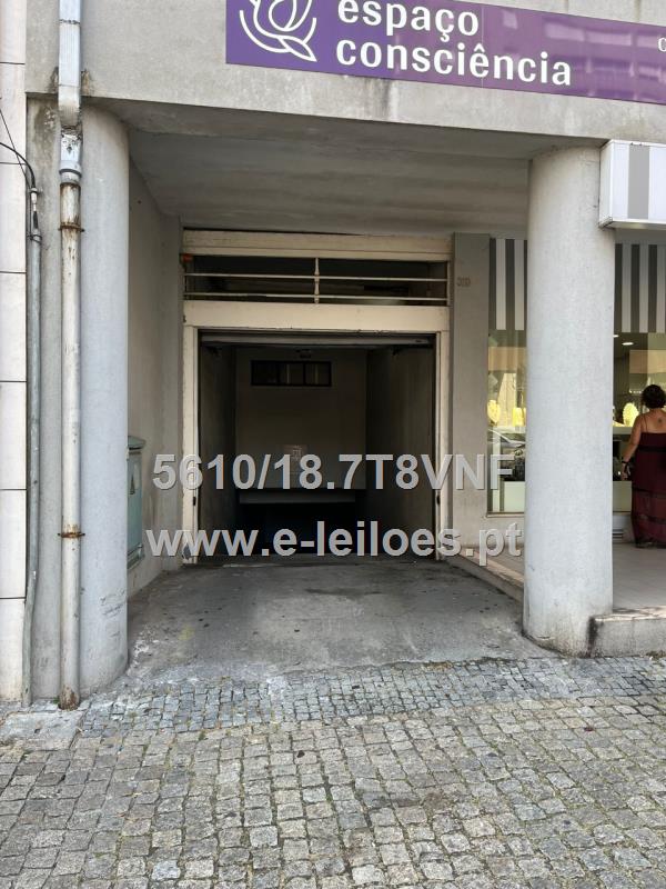 Garagem Fechada - Barcelos (V.6)