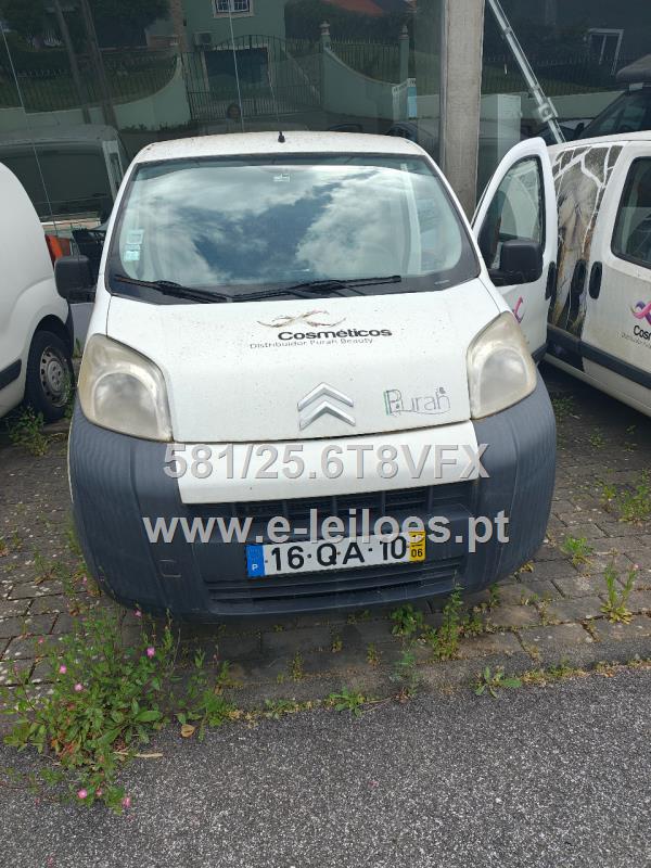 Viatura Citroen Nemo matricula 16-QA-10 ano de 2015