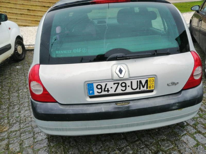 Fotografia de veículo: Veículo Renault B-Clio