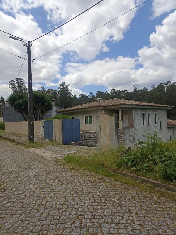 Fotografia de imóvel: Moradia em Arentim - Braga