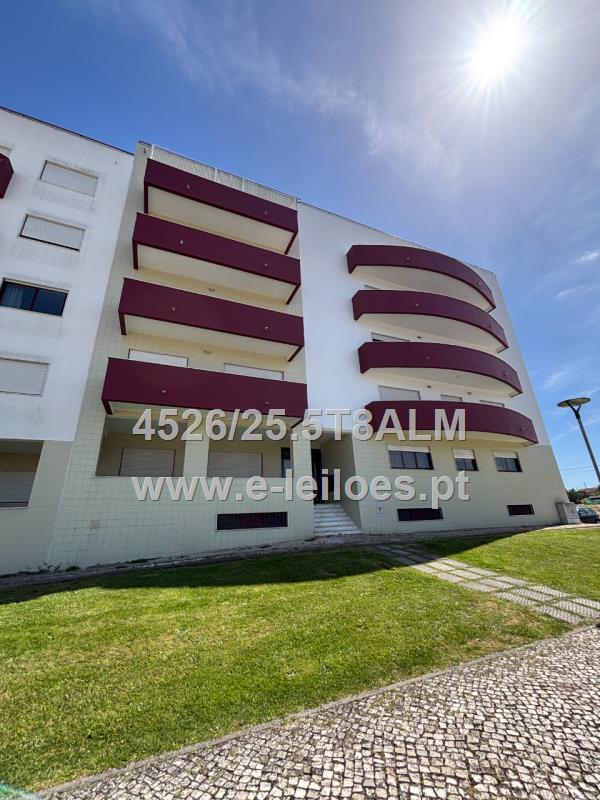 Apartamento T3 na Urb. Colinas do Sul em Paio Pires