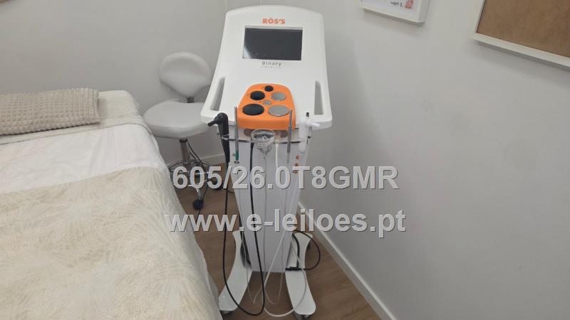 1 máquina de diatermia/ radiofrequência da marca “ROS’S”