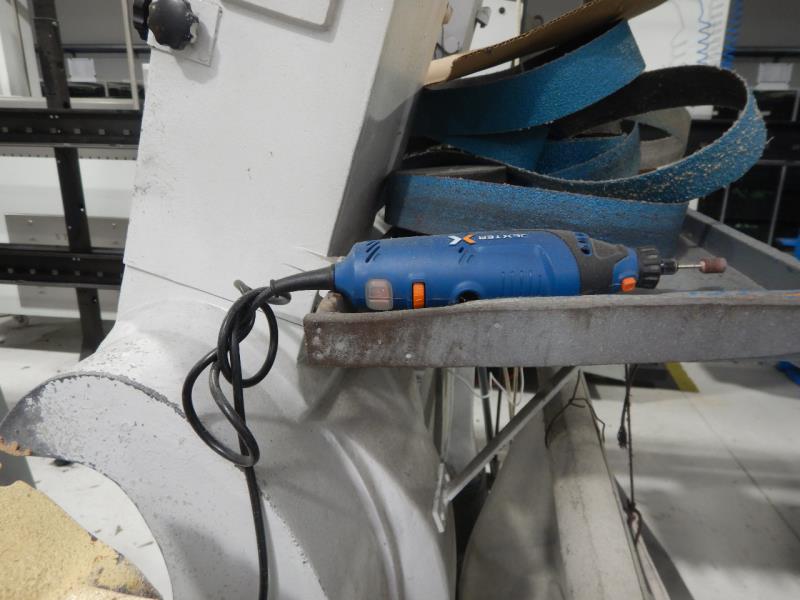 Fotografia de equipamento: Várias máquinas para a indústria do calçado