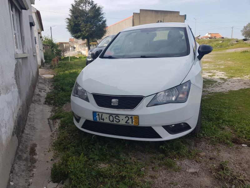 Fotografia de veículo: SEAT 6J de 2015