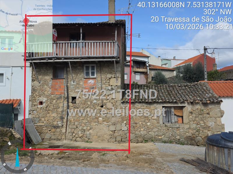 Moradia para recuperar em zona com bons acessos a 10 minutos Fundão