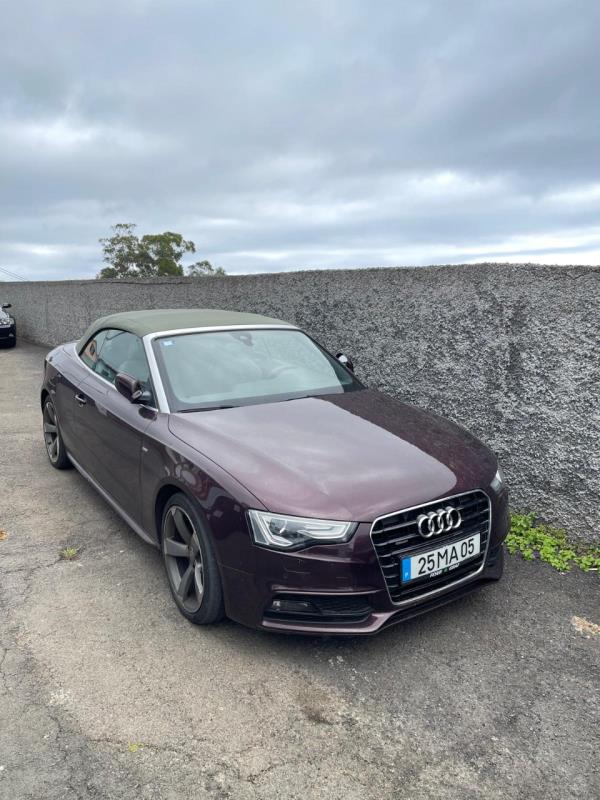 Fotografia de veículo: Automóvel Audi
