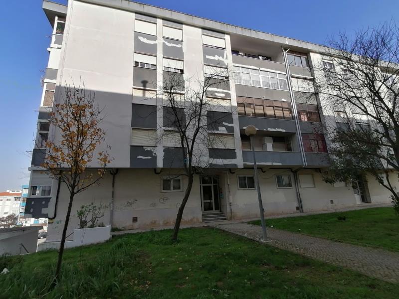 Fotografia de imóvel: 5/6 Apartamento em Arrentela