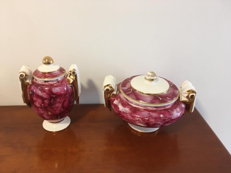 Fotografia de mobiliário: Conjunto de Terrina e Pote Decorativos