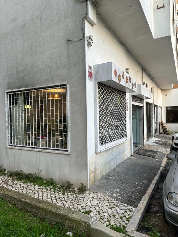 Fotografia de imóvel: loja  perto do comercio e serviços