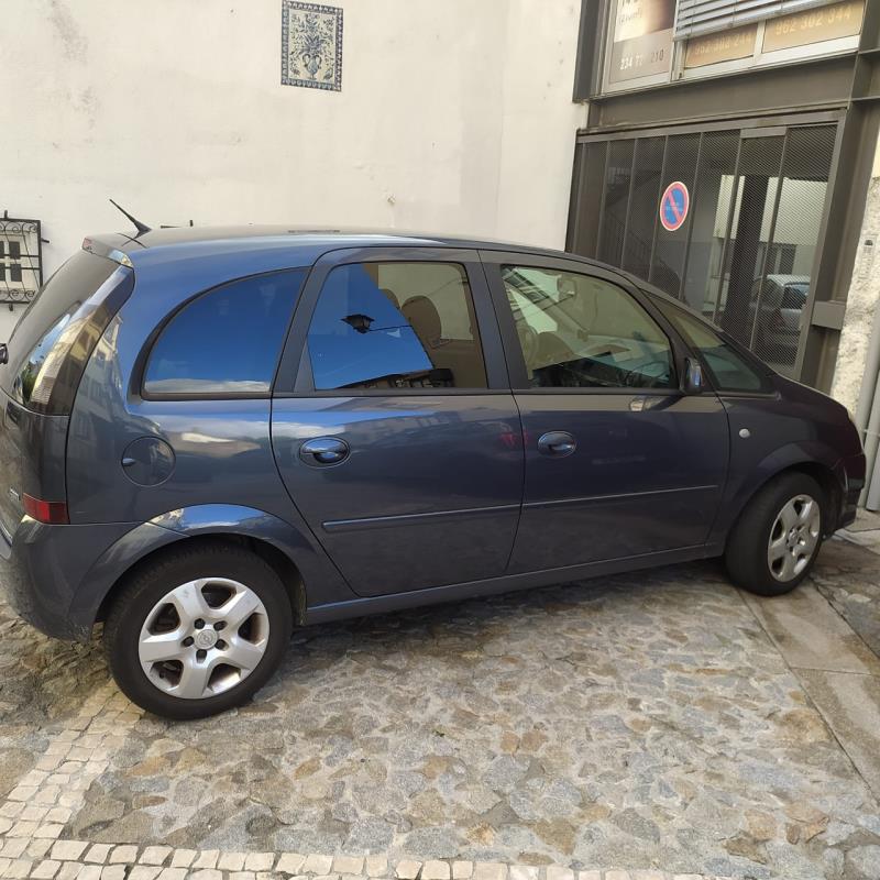 Fotografia de veículo: Opel Meriva gasóleo