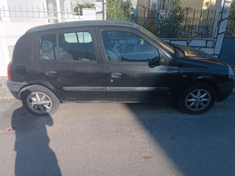 Fotografia de veículo: Renault, Clio-B de 1999