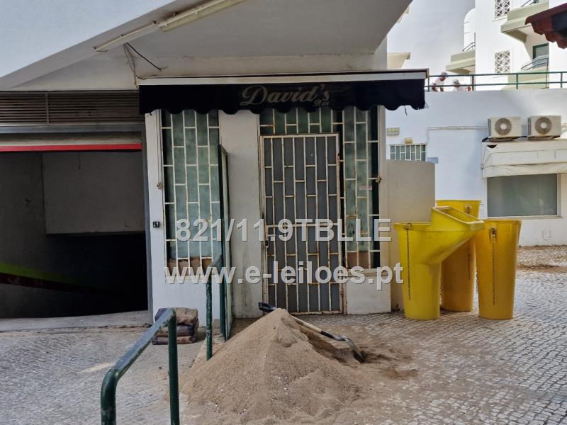 Loja para comércio, em Vilamoura