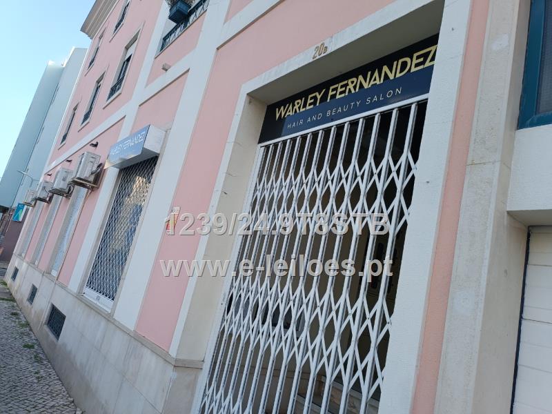 Direito ou expectativa de aquisição em imóvel, Loja em Sta Mª da Graça, Setúbal