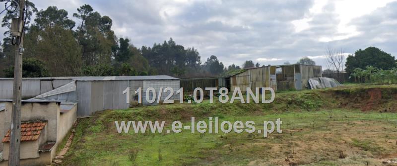 Prédio rústico com 1260m2 em Sangalhos - Processo de inventário