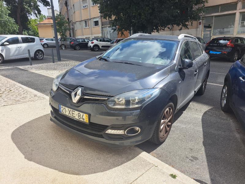 Fotografia de veículo: Veículo Automóvel marca RENAULT