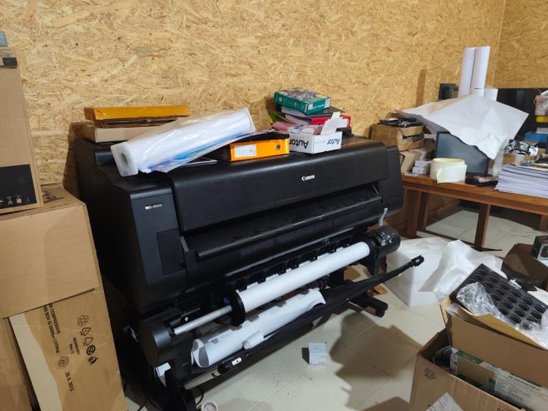 Fotografia de equipamento: Plotter