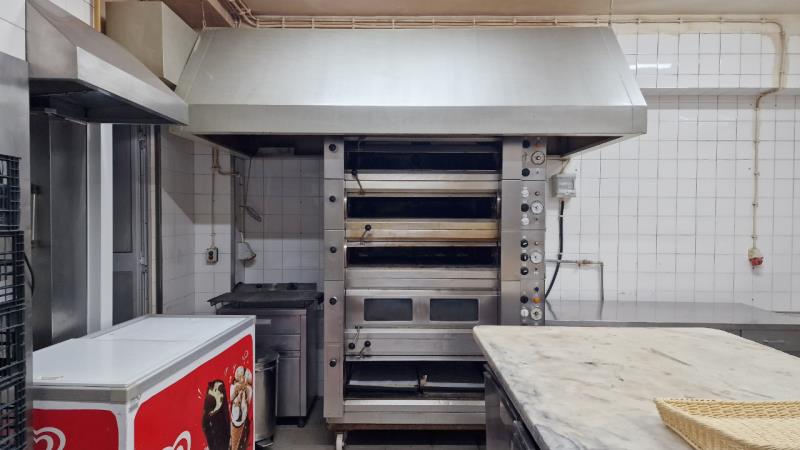 Fotografia de equipamento: LOTE DE BENS MÓVEIS