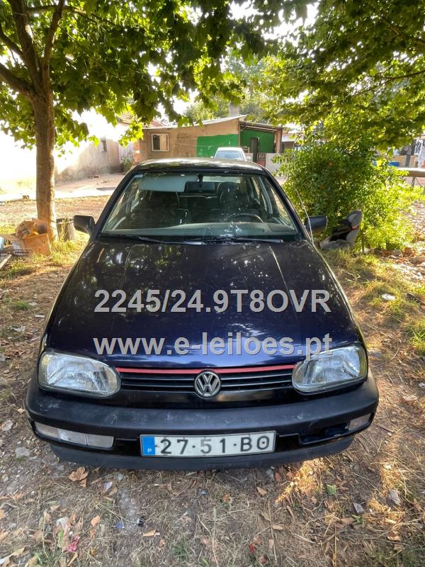 VOLKSWAGEN VENTO